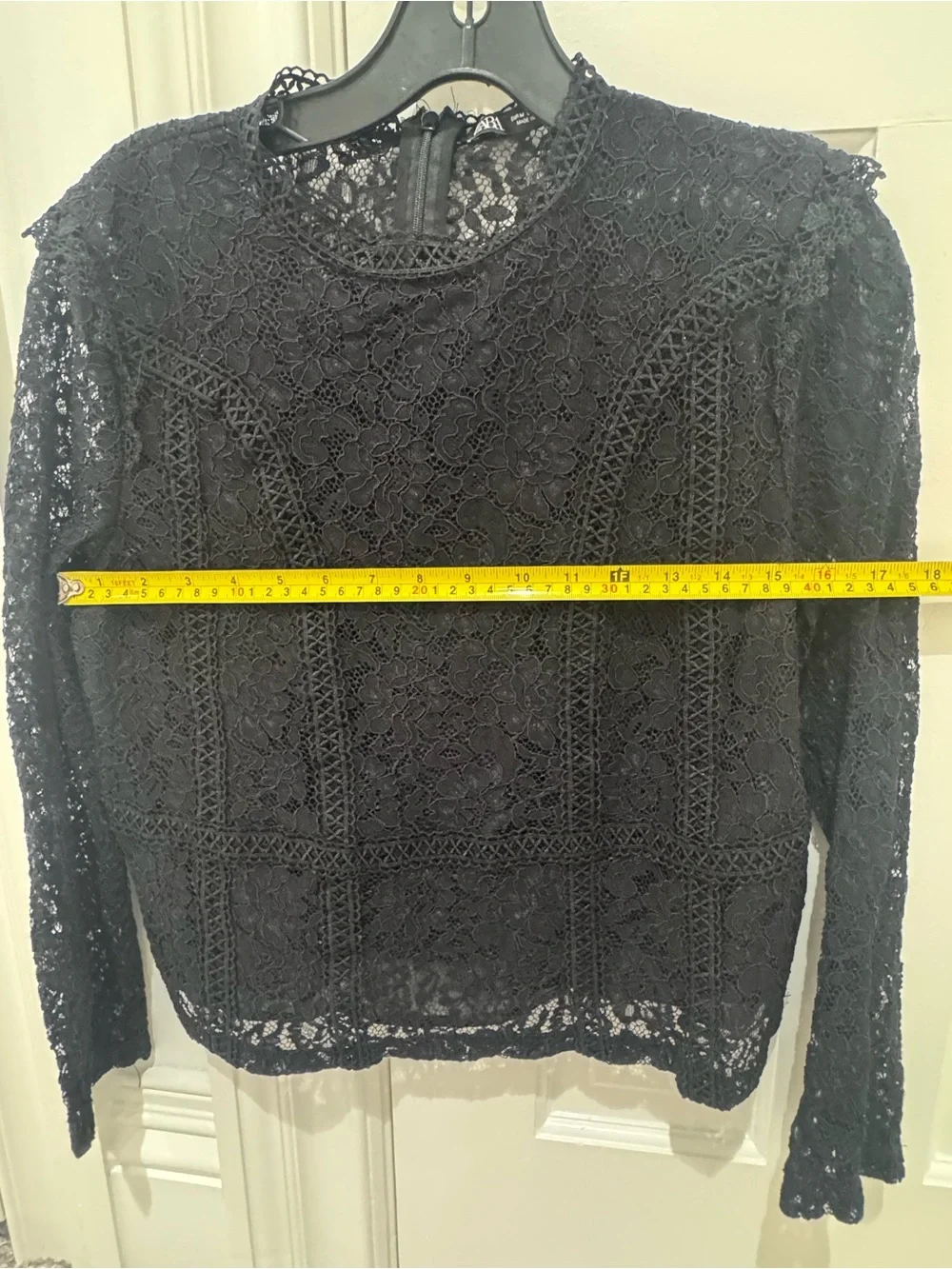 Zara Black Lace Long-Sleeve Women's Top size medium
